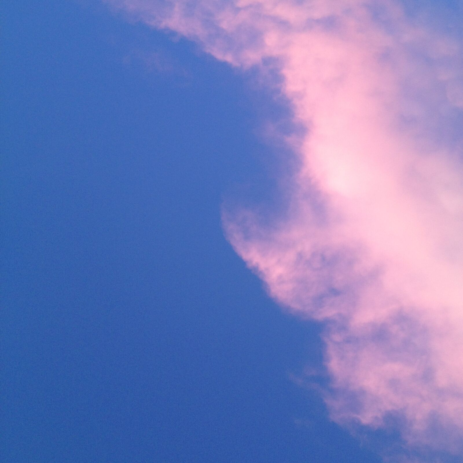 Apple iPhone 4S sample photo. Blue, sky, pink, cloud photography