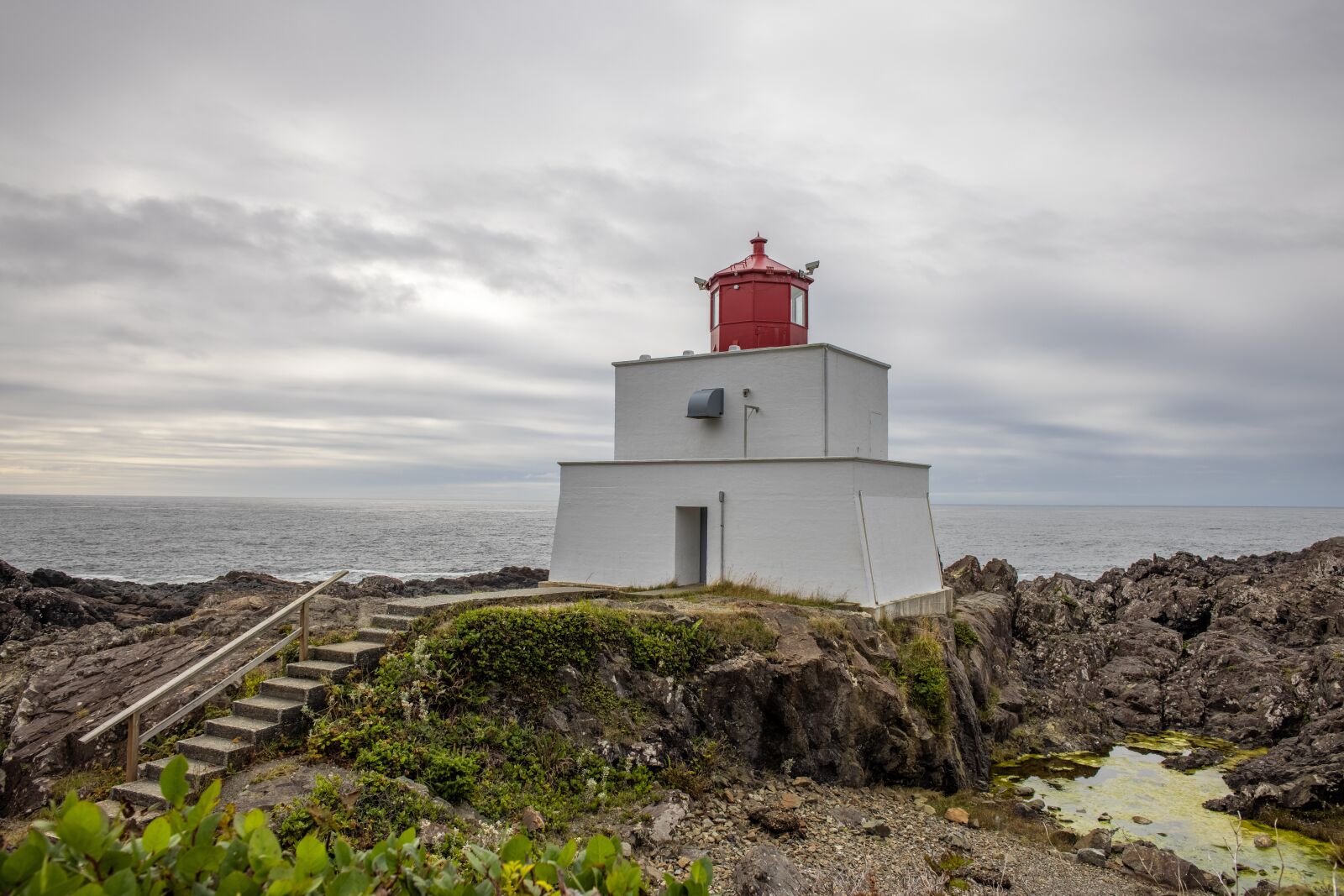 Canon EOS R5 sample photo. Lighthouse, water, ocean photography