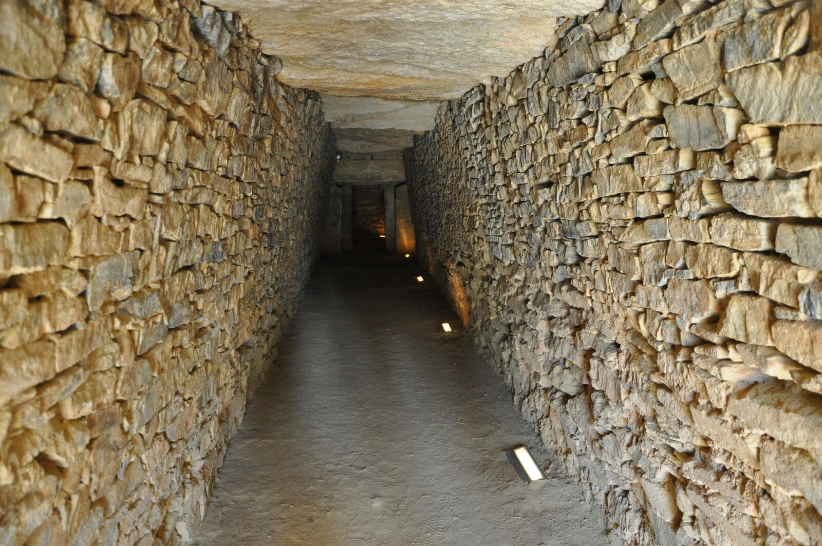 Nikon D5000 sample photo. Antequera, burials, dolmen photography