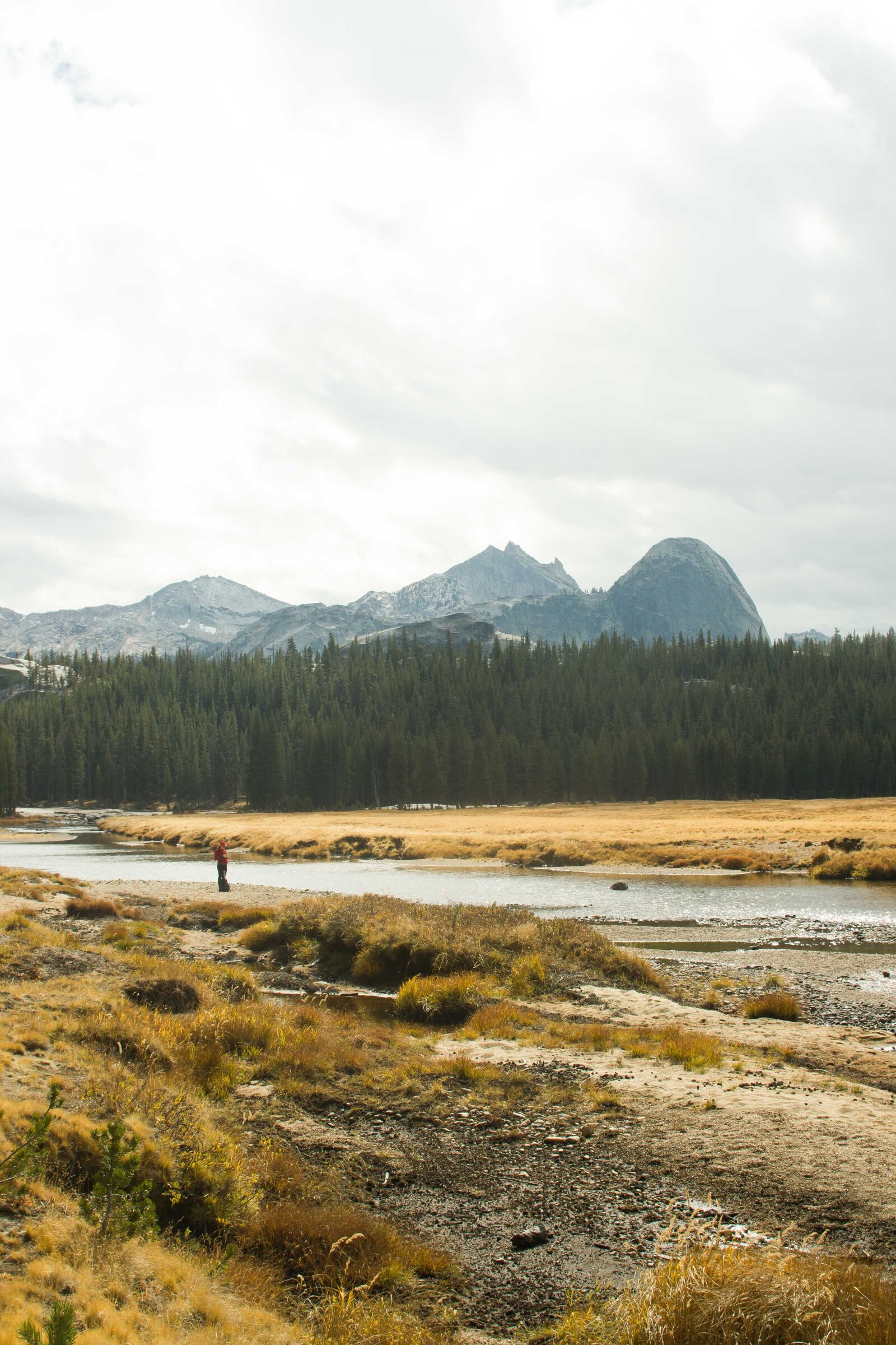 Canon EOS 550D (EOS Rebel T2i / EOS Kiss X4) sample photo. Yosemite, cathedral, river photography