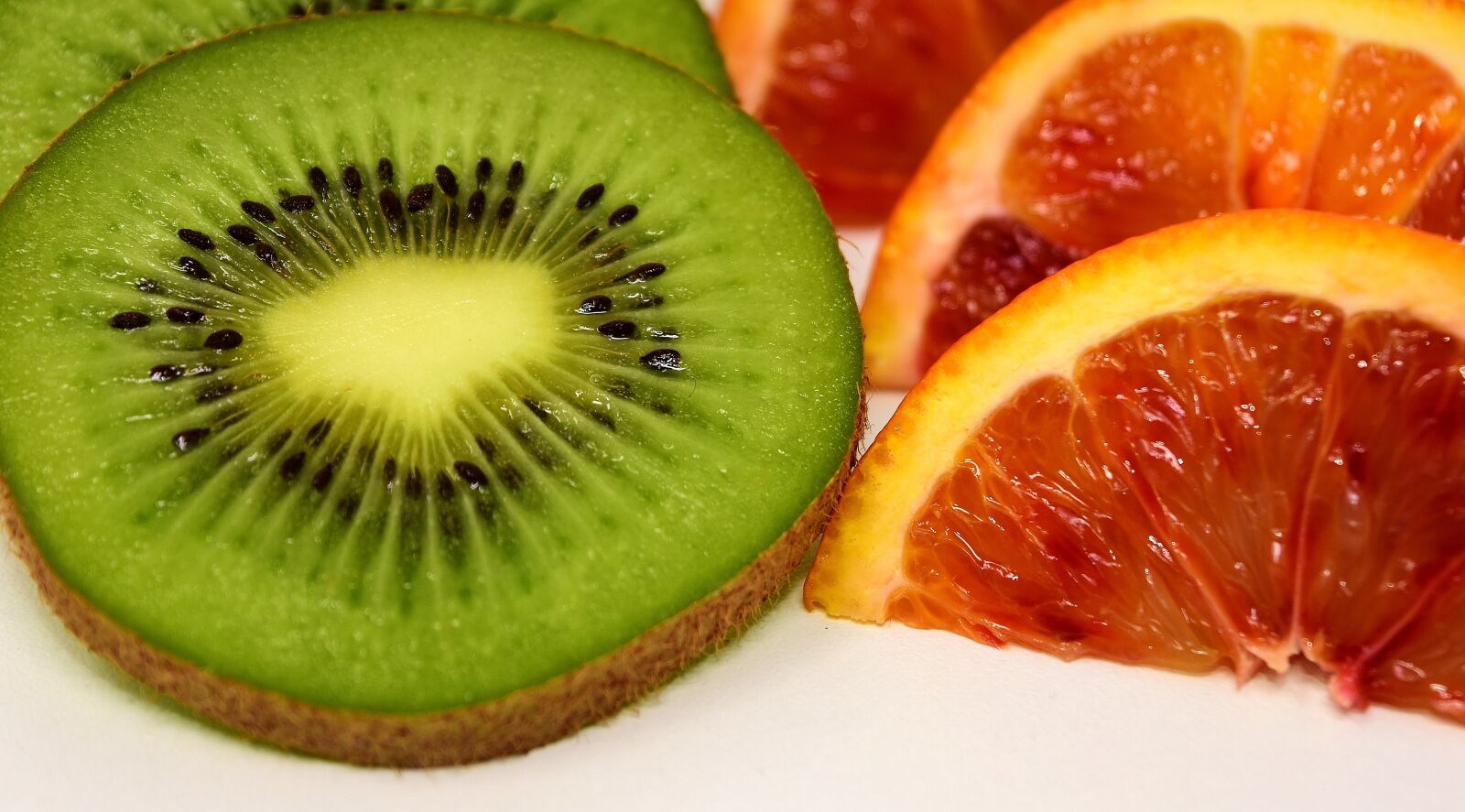 Nikon D7200 sample photo. Blood orange, kiwi, fruit photography