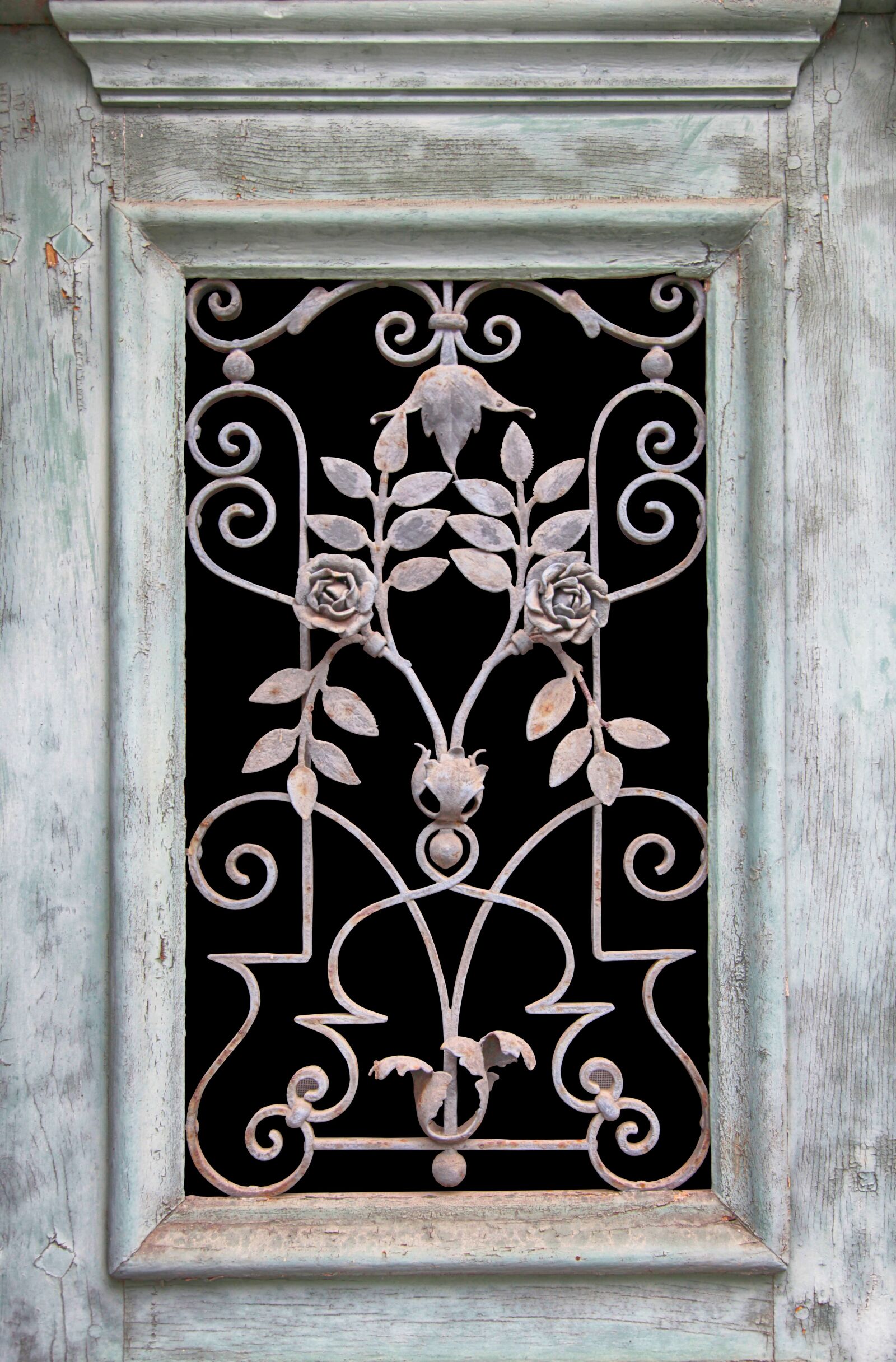 Canon EOS 5D Mark II sample photo. Door, window, grid photography