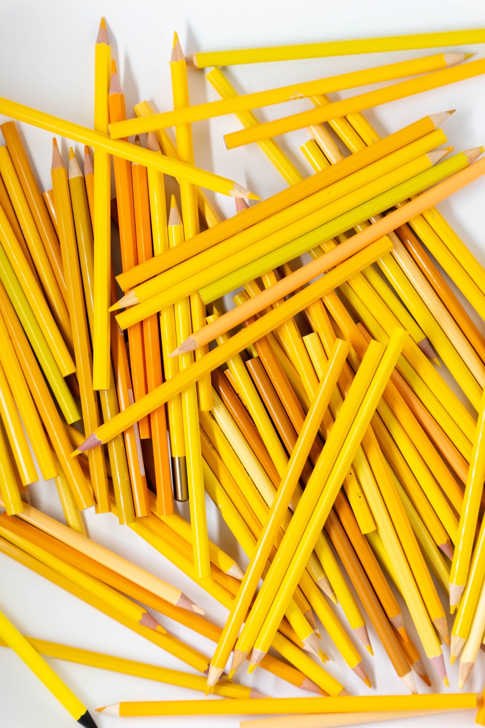 Nikon D7200 sample photo. Colored pencils, colorful, full photography