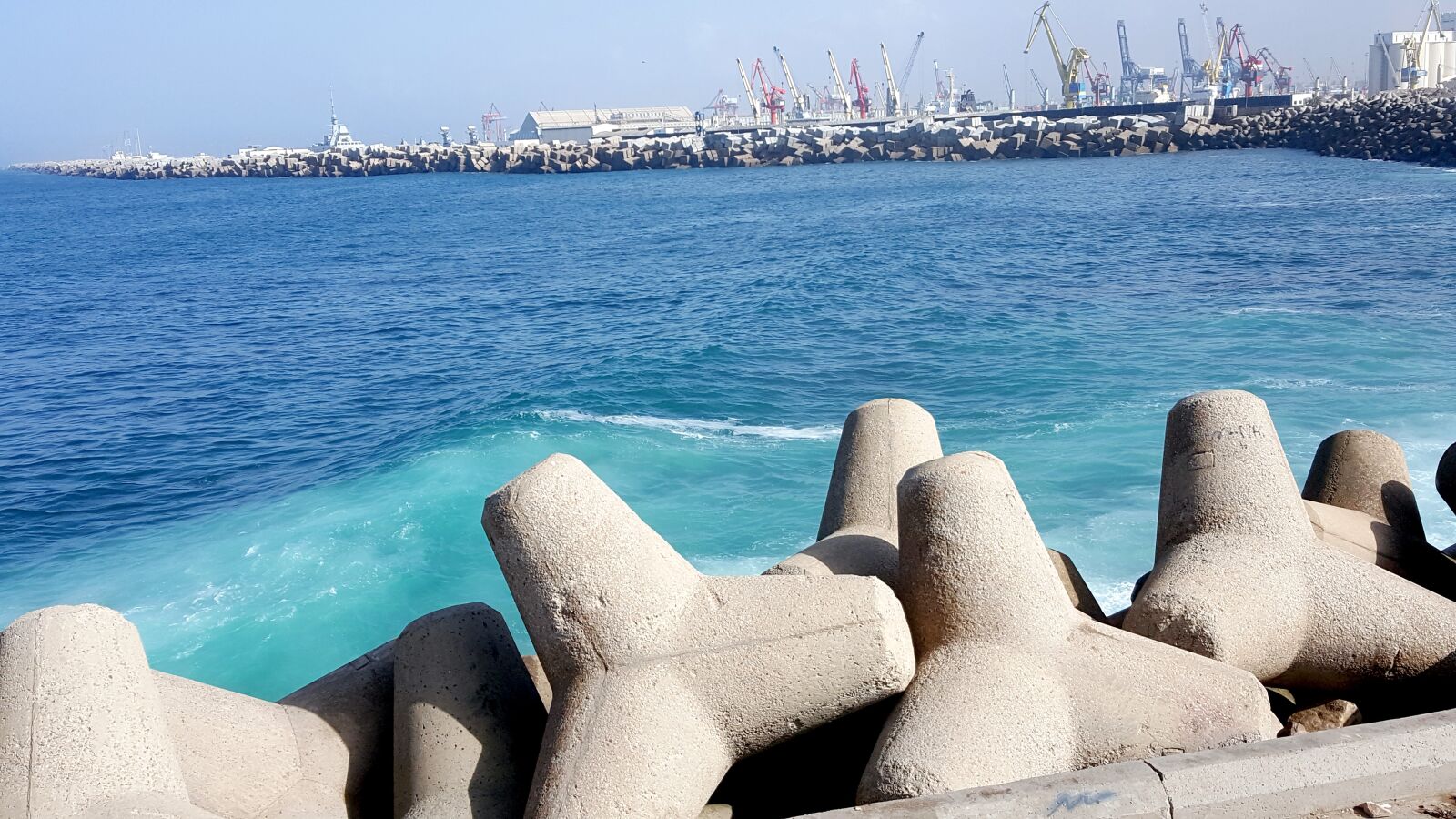 Samsung Galaxy Note5 sample photo. Sea, port, sky photography