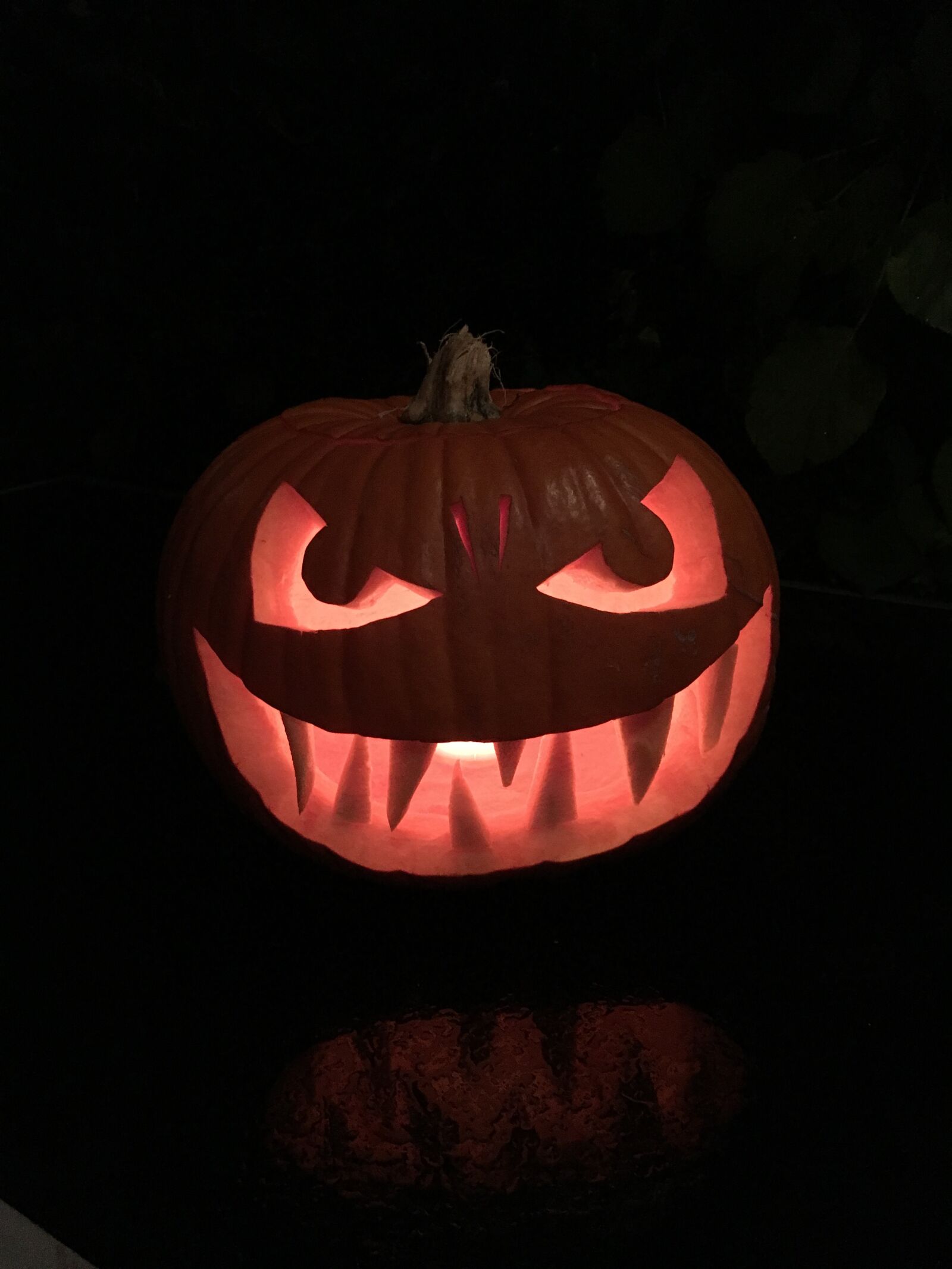 iPhone 6s back camera 4.15mm f/2.2 sample photo. Halloween, pumpkin, autumn photography