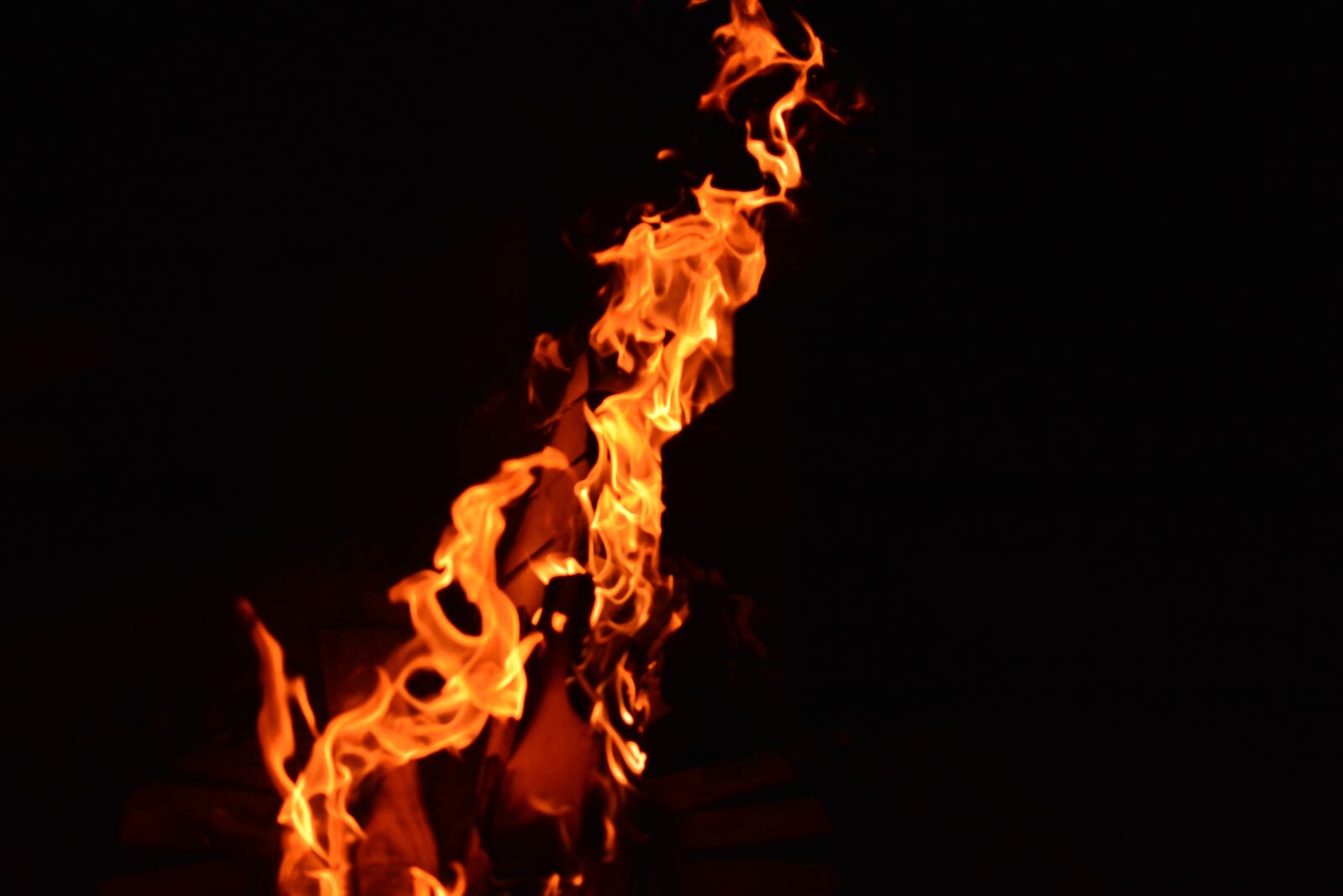 Nikon D5200 sample photo. Fire, flame, heat photography