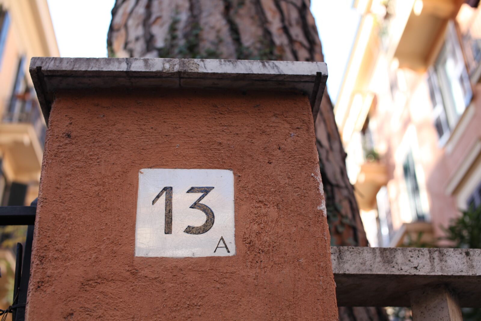 Canon EOS 5D Mark II sample photo. Thirteen, 13, gate photography