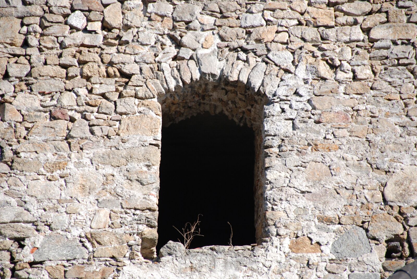 Nikon D80 sample photo. Stone wall, window, wall photography