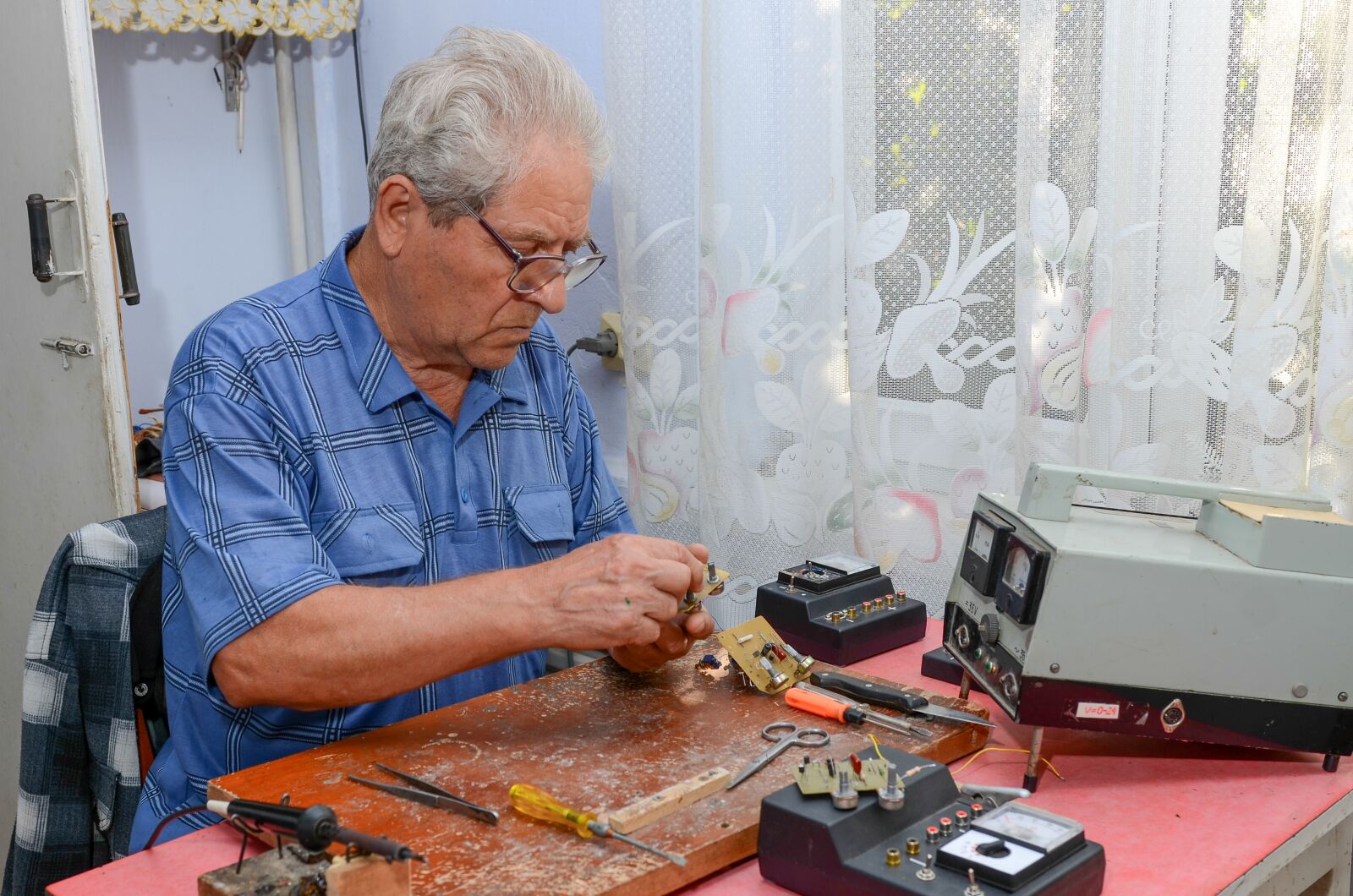 Nikon D7000 sample photo. Grandfather, grandpa, old photography