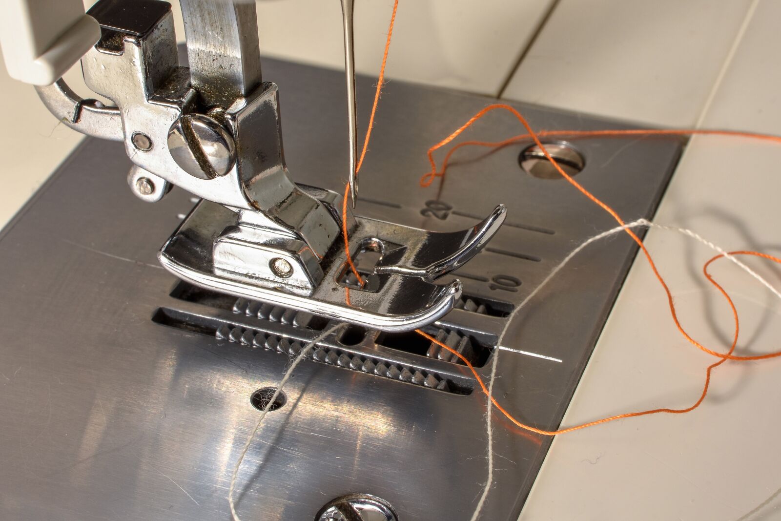 Nikon D7200 sample photo. Sewing machine, sew, thread photography