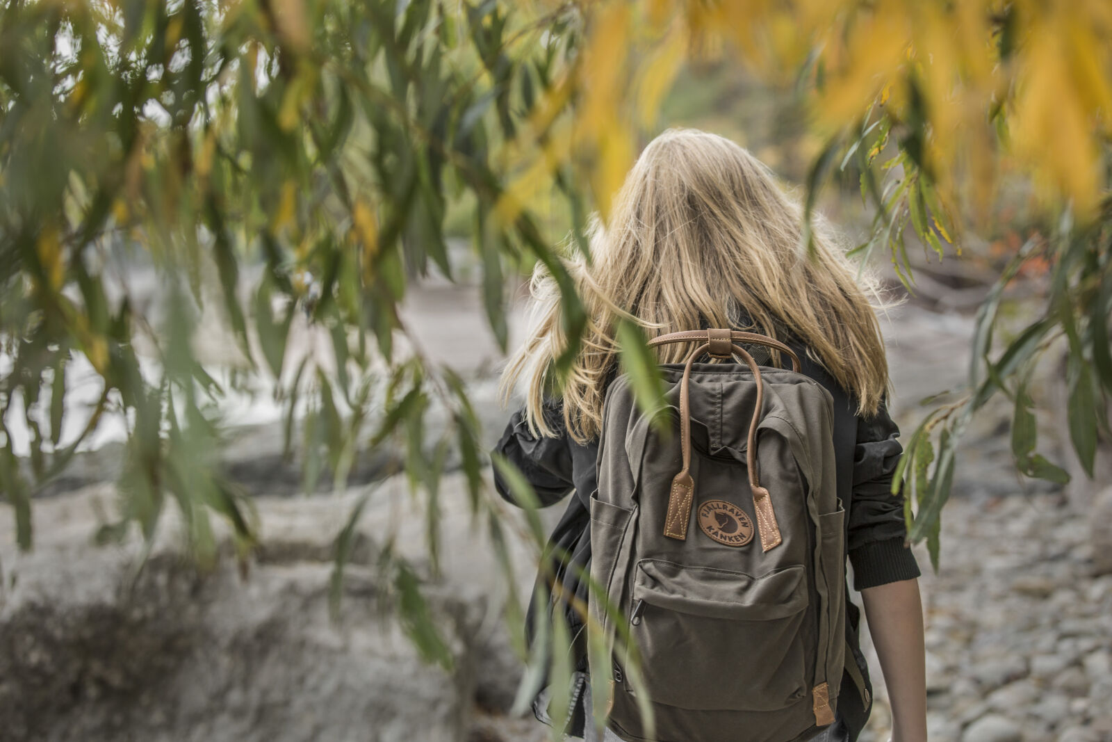 Canon EOS 5D Mark III sample photo. Backpack, blonde, blonde, hair photography