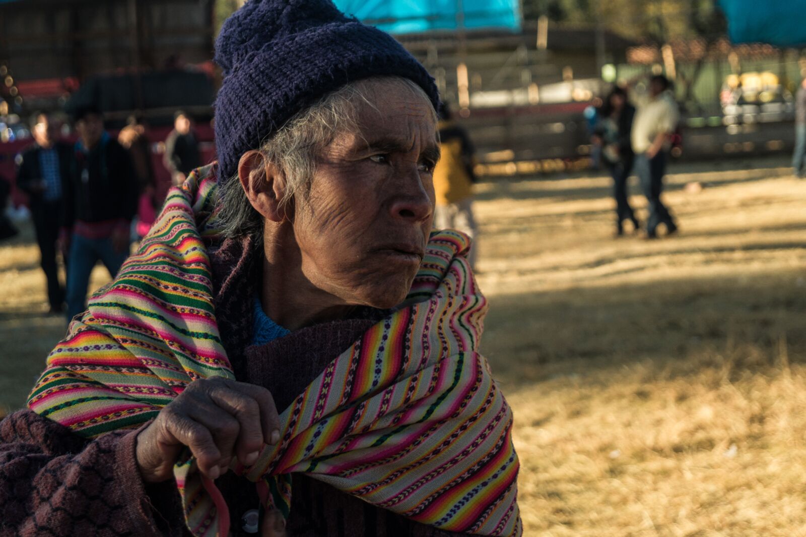 Sony DT 18-55mm F3.5-5.6 SAM II sample photo. Light, shadows, portrait photography