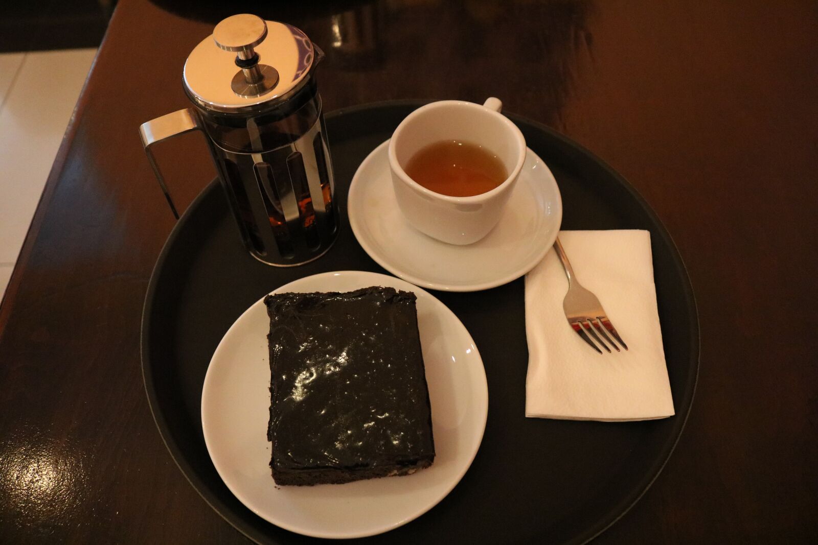 Canon EOS 750D (EOS Rebel T6i / EOS Kiss X8i) sample photo. Tea, cake, dessert photography