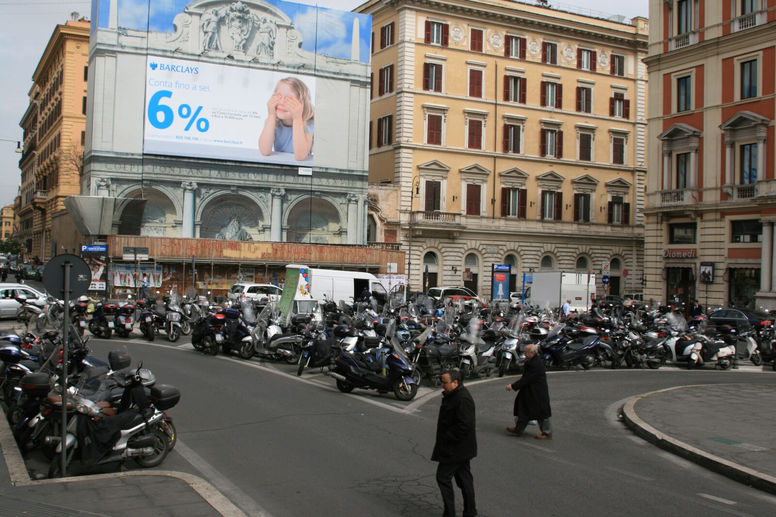 Canon EOS 400D (EOS Digital Rebel XTi / EOS Kiss Digital X) sample photo. Motor scooter, rome, italy photography