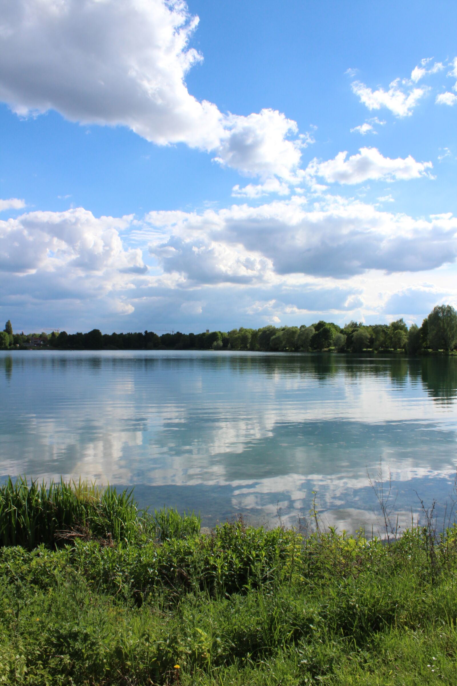 Canon EOS 1300D (EOS Rebel T6 / EOS Kiss X80) sample photo. Lake, water, blue photography