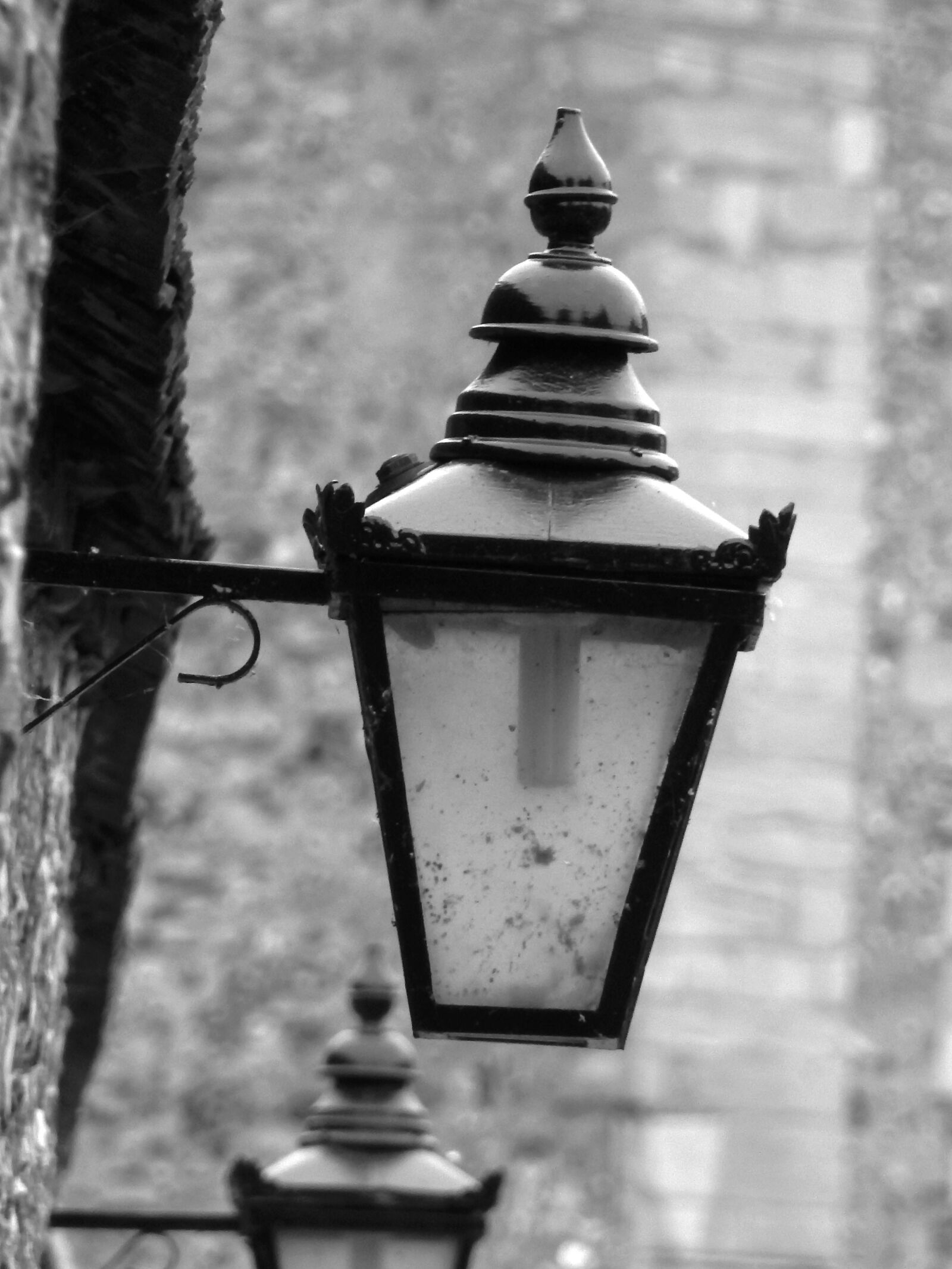 Nikon Coolpix L820 sample photo. Lantern, wall, blackandwhite photography