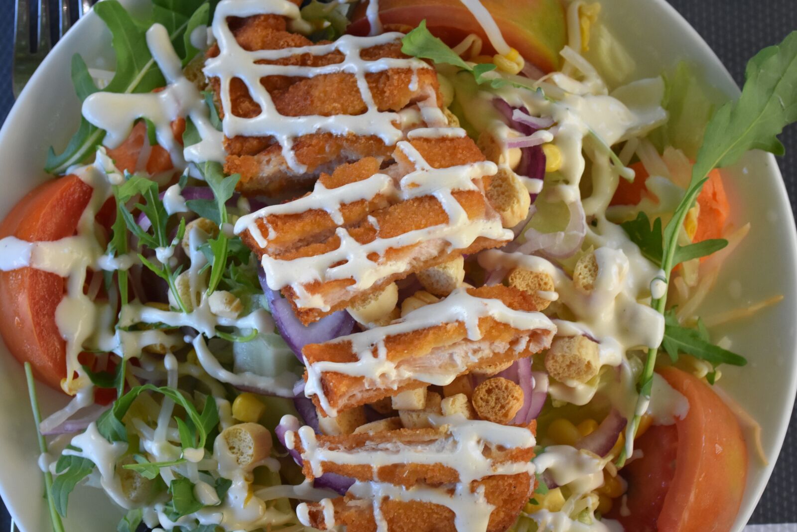 Nikon D7200 sample photo. Caesar salad, salad, chicken photography
