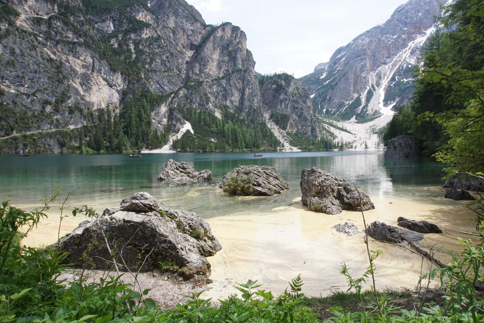 Sony a6000 sample photo. Lake braies, lake, mountains photography