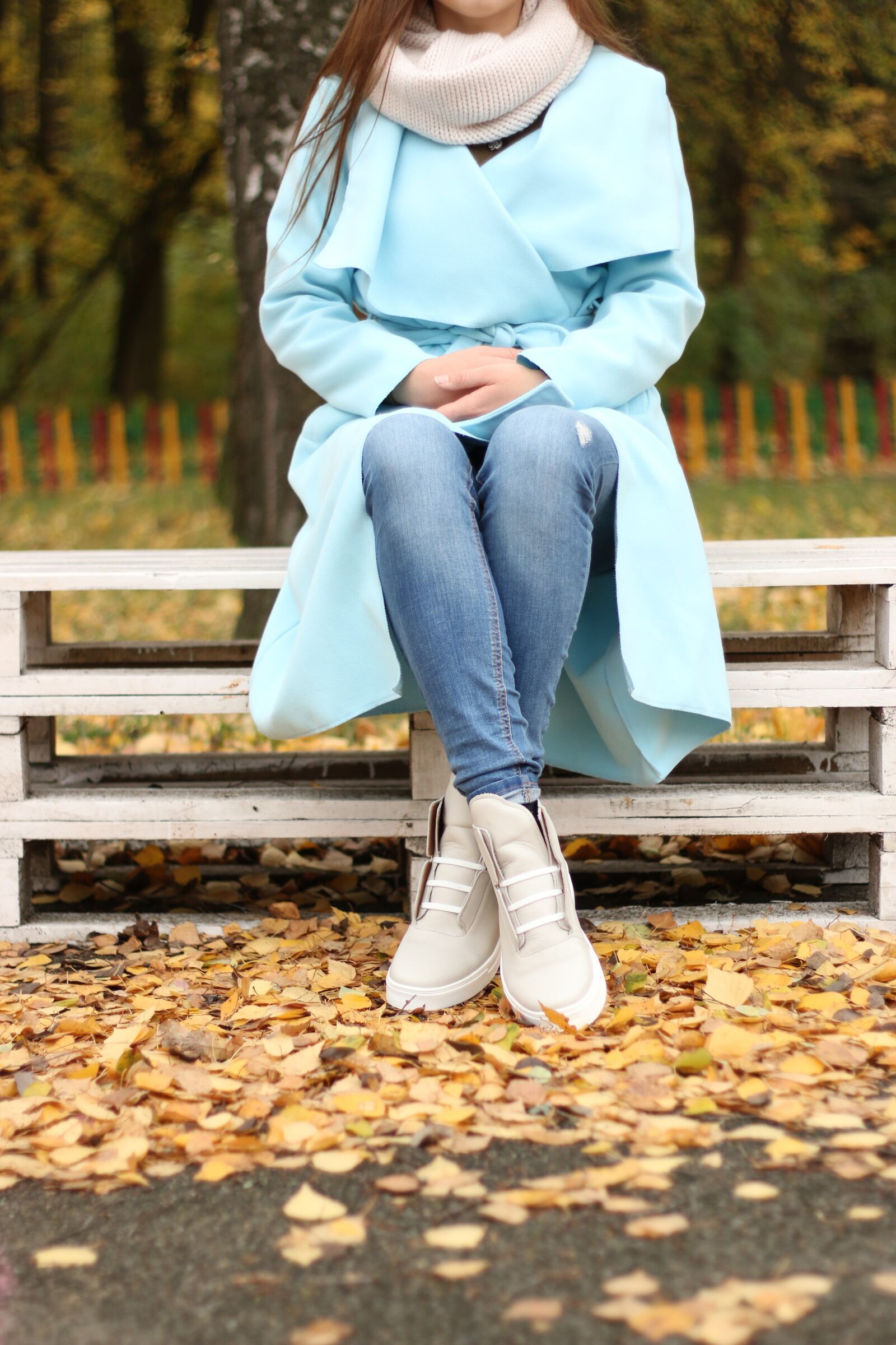 Canon EOS 70D + Canon EF 50mm F1.8 II sample photo. Karabadgak shoes, winter shoes photography