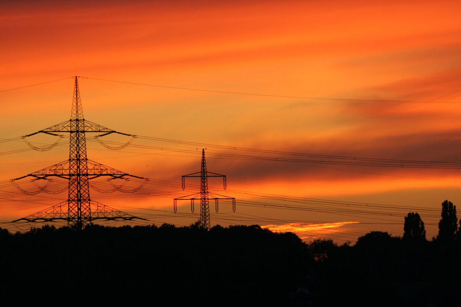 Canon EOS 350D (EOS Digital Rebel XT / EOS Kiss Digital N) sample photo. Afterglow, mood, sunset photography