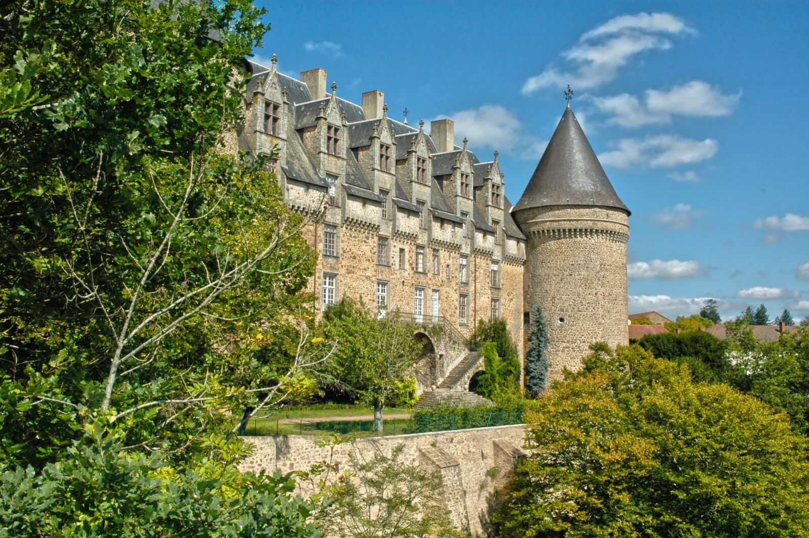 Nikon D70 sample photo. Rochechouart, chateau, castle photography