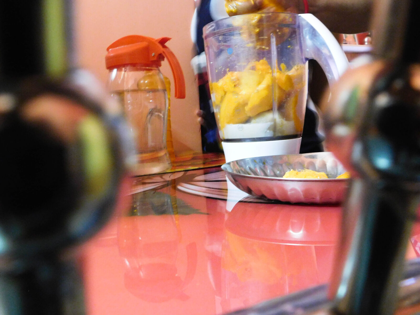 Nikon Coolpix L840 sample photo. Backlight, fruit, shake, glass photography