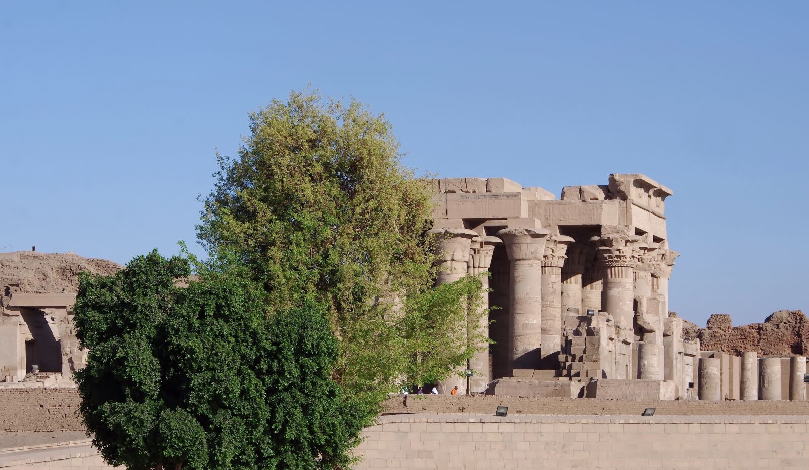 Pentax K-5 sample photo. Egypt, kom-ombo, temple photography