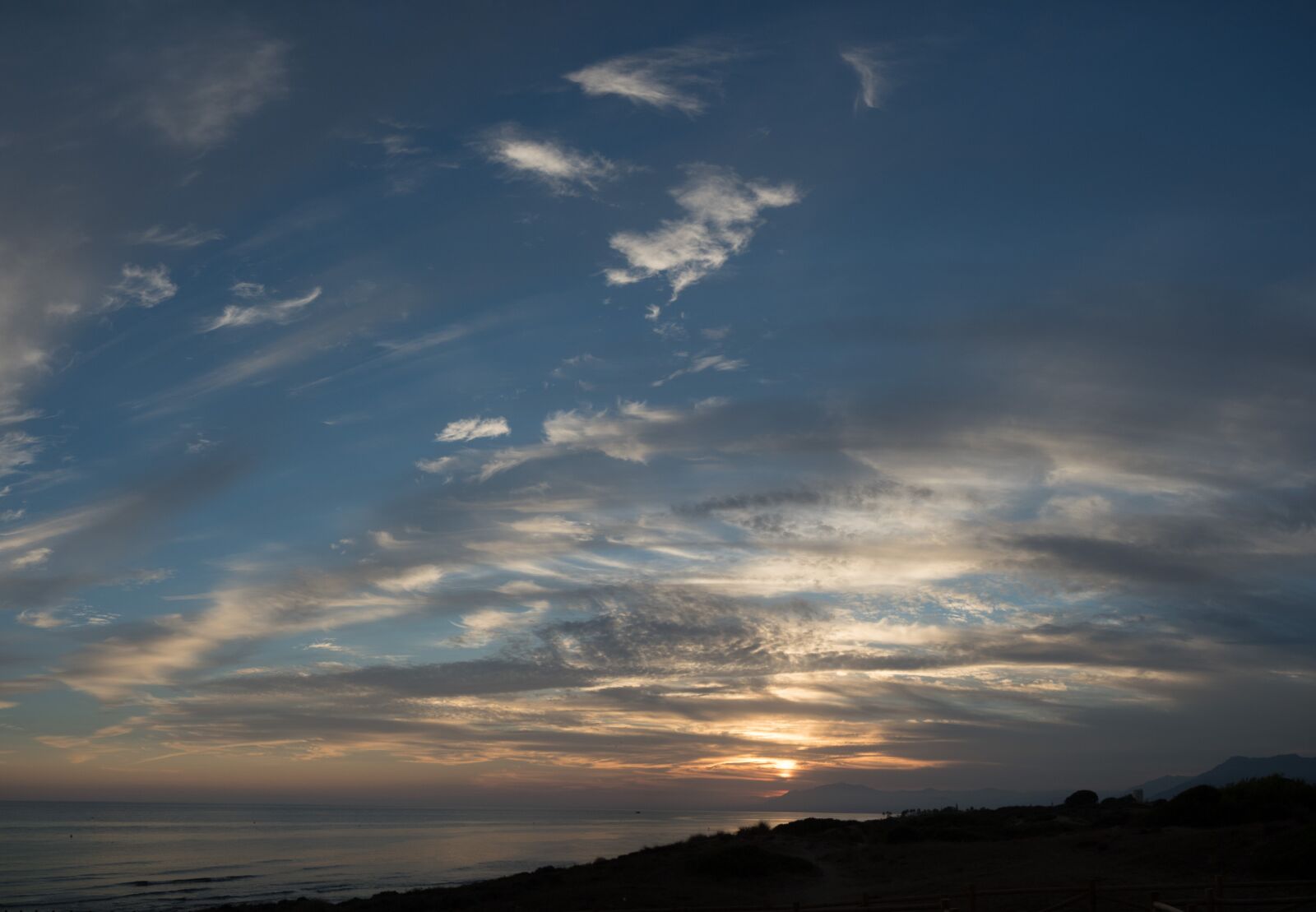 Olympus OM-D E-M5 II sample photo. Sunset, cabopino, marbella photography