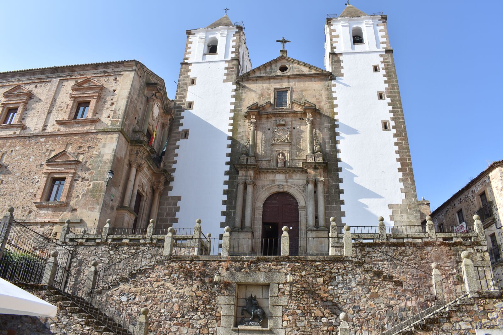 Nikon D3400 sample photo. Monument, castle, architecture photography