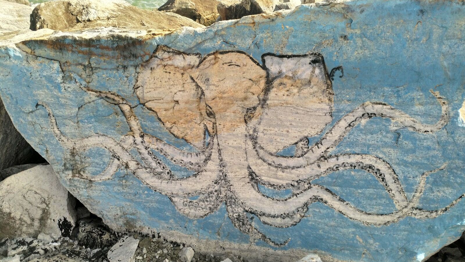 HMD Global Nokia 8 sample photo. Rock, design, texture photography