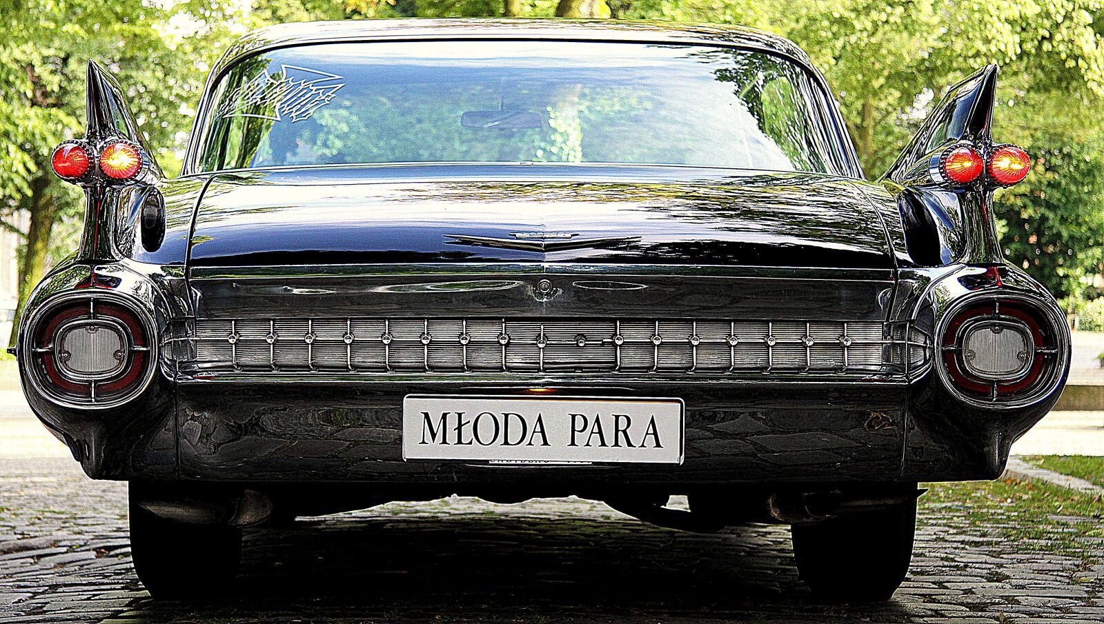 Canon EOS 50D sample photo. Old auto, cadillac, historic photography