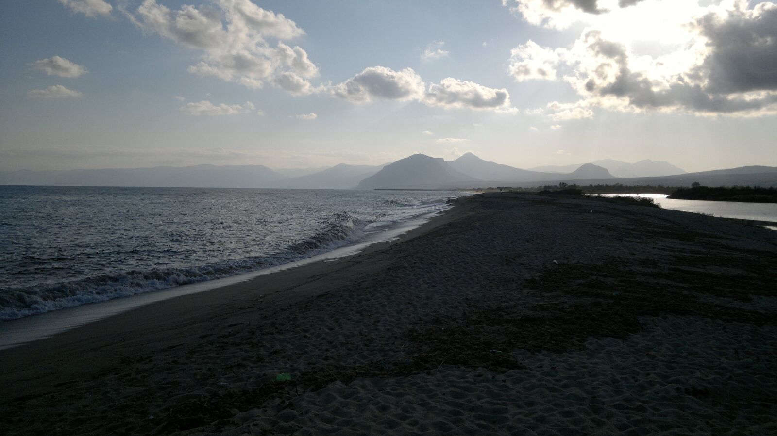 Nokia N8-00 sample photo. Sardinia, beach, coast photography