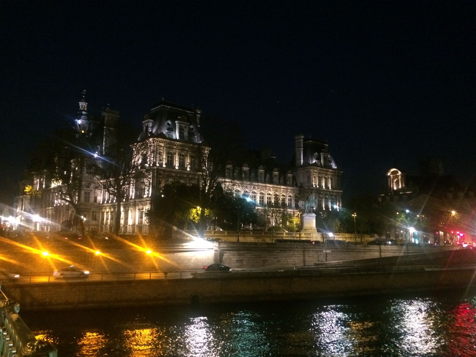 Apple iPhone 5s sample photo. City, night, paris photography