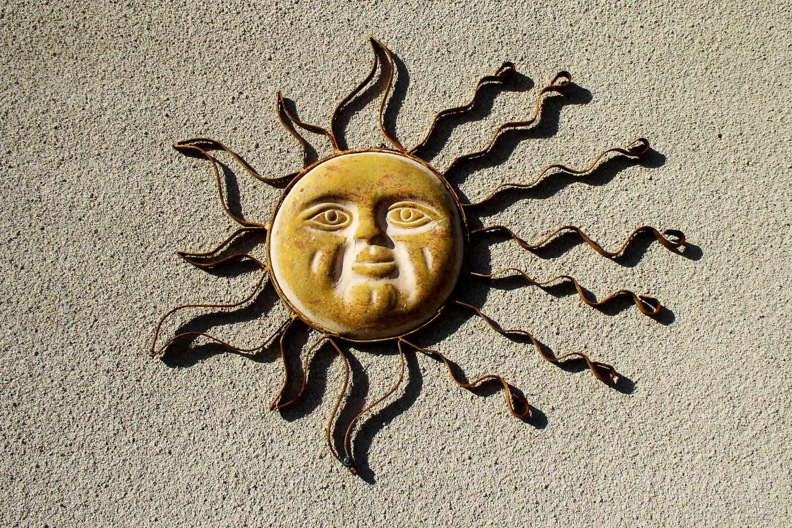 Olympus C4100Z,C4000Z sample photo. Sun decoration, sun burst photography