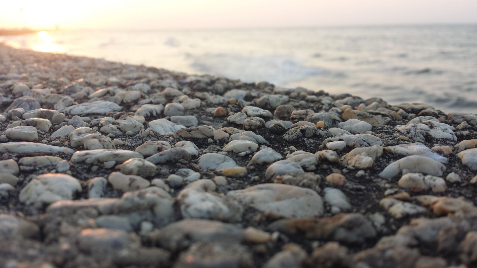 Samsung Galaxy S4 sample photo. Beach, city, ciudad, malecon photography