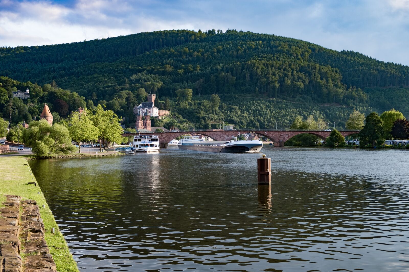 Fujifilm XF 18-55mm F2.8-4 R LM OIS sample photo. Landscape, river, water photography