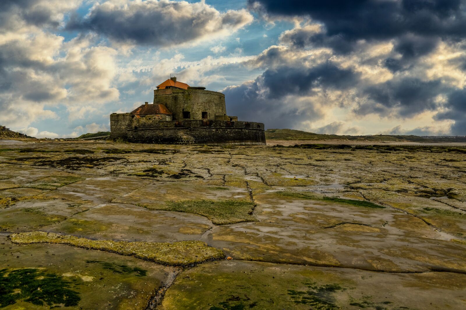 Tamron 28-300mm F3.5-6.3 Di VC PZD sample photo. Fort d'ambleteuse, northern france photography