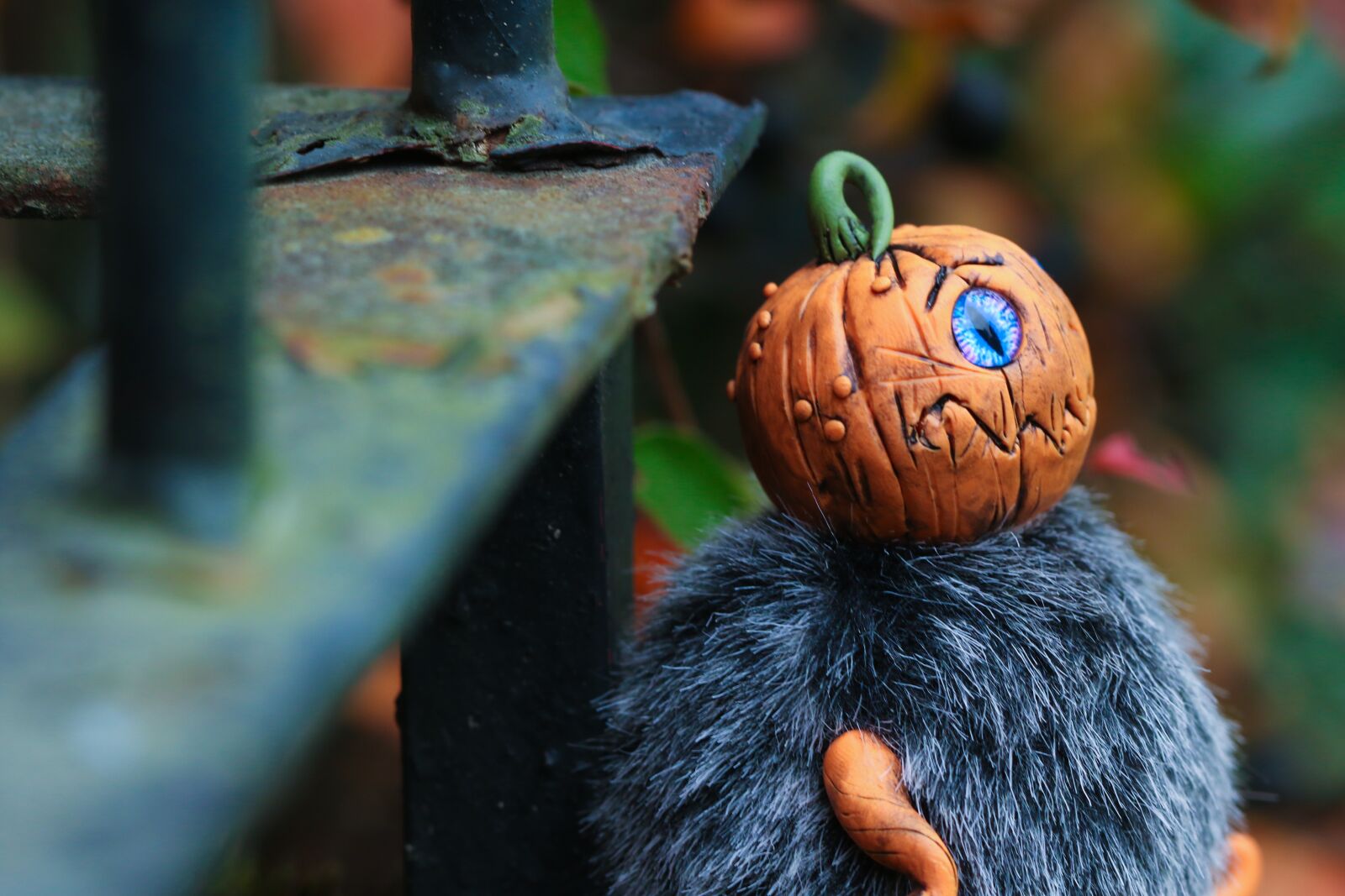 Canon EOS 7D Mark II sample photo. Figure, halloween, pumkin photography