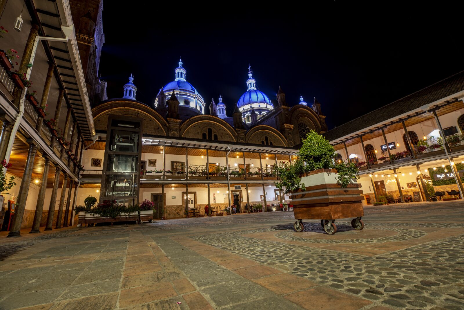 Nikon D600 sample photo. Basin, city, ecuador photography