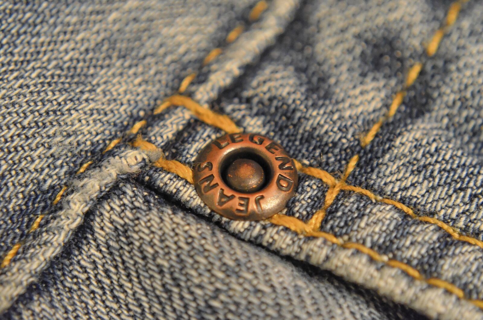 Nikon D5100 sample photo. Jeans, legend, teen photography