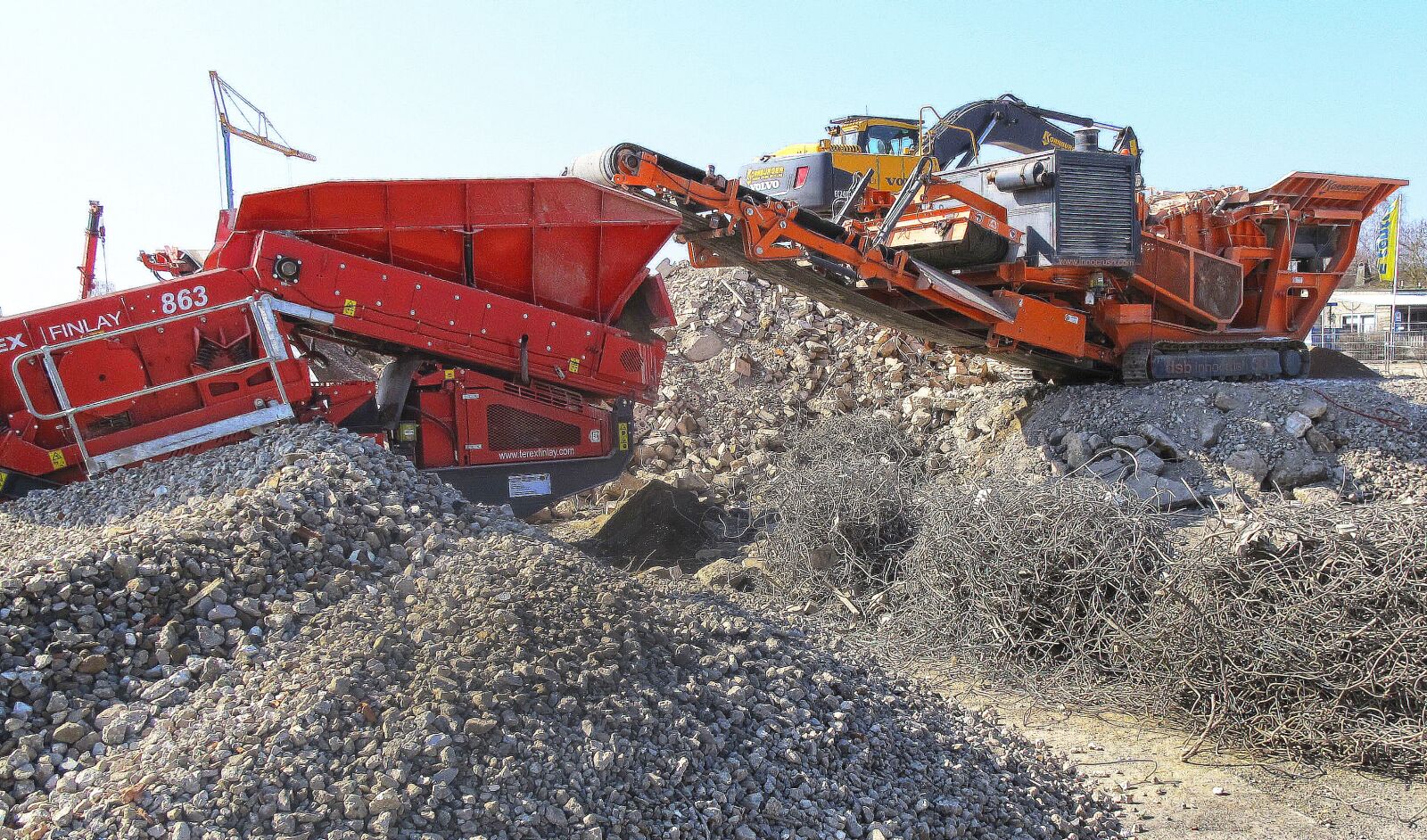 Canon PowerShot G12 sample photo. Building rubble, crash, crusher photography