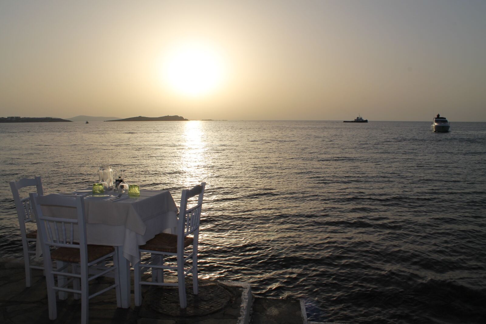 Canon EOS 1100D (EOS Rebel T3 / EOS Kiss X50) sample photo. Sunset, sea, sun photography