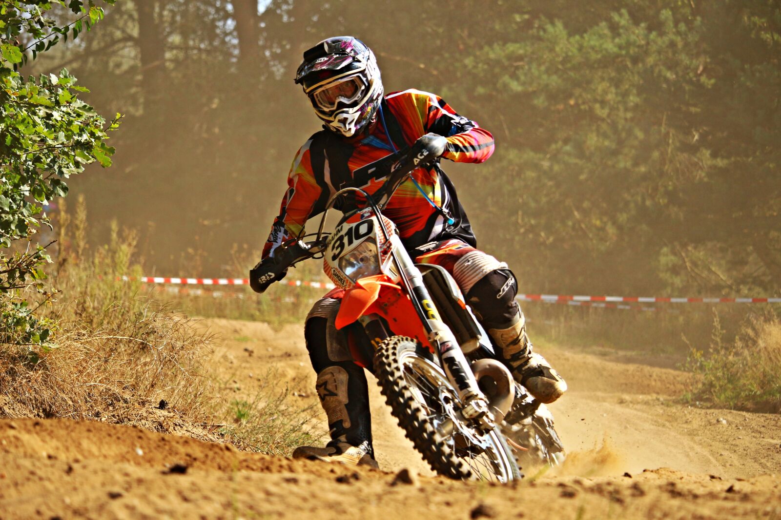 Canon EOS 100D (EOS Rebel SL1 / EOS Kiss X7) sample photo. Motocross, enduro, cross photography