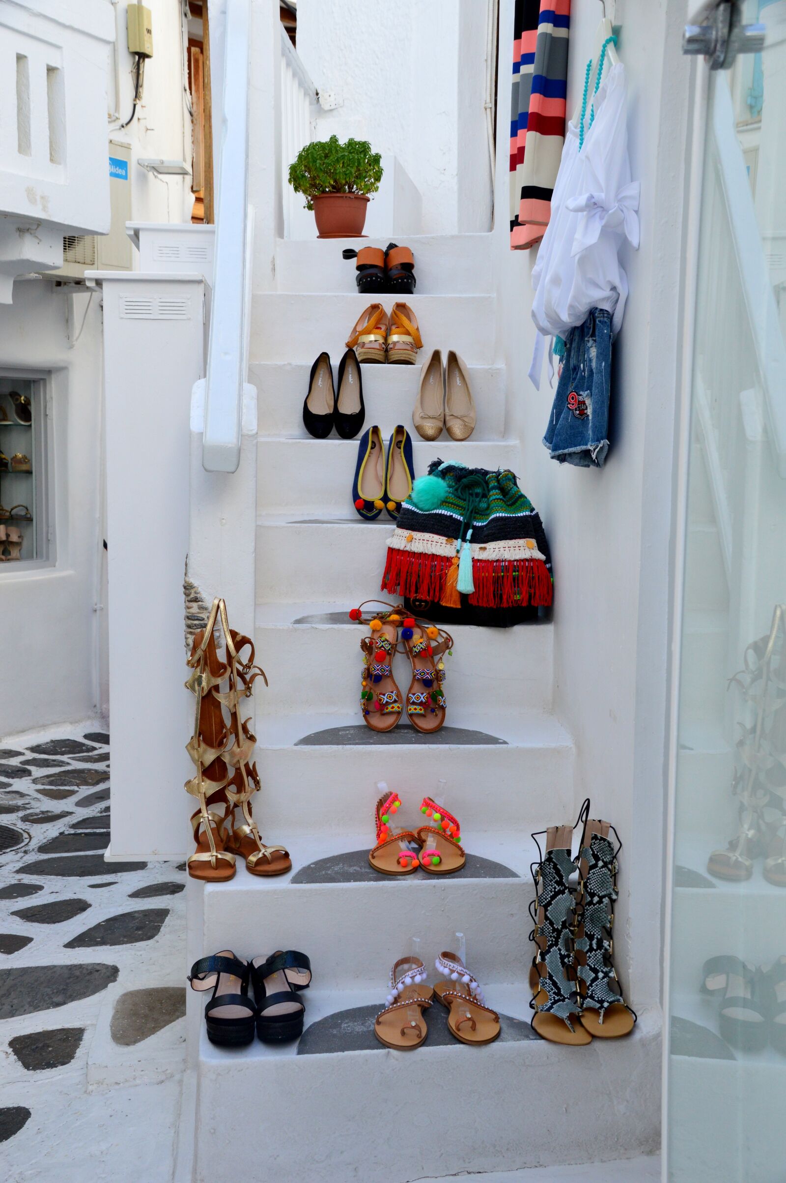 Nikon D3200 sample photo. Mykonos, stairs, shoes photography