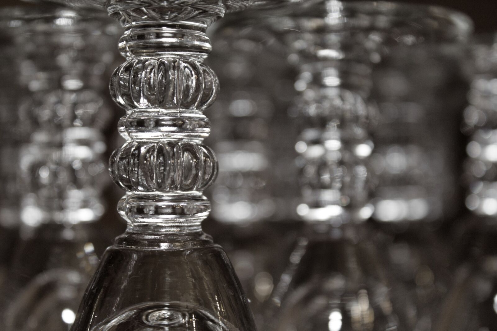 Canon EOS 1200D (EOS Rebel T5 / EOS Kiss X70 / EOS Hi) sample photo. Glass, glassware, liquid photography