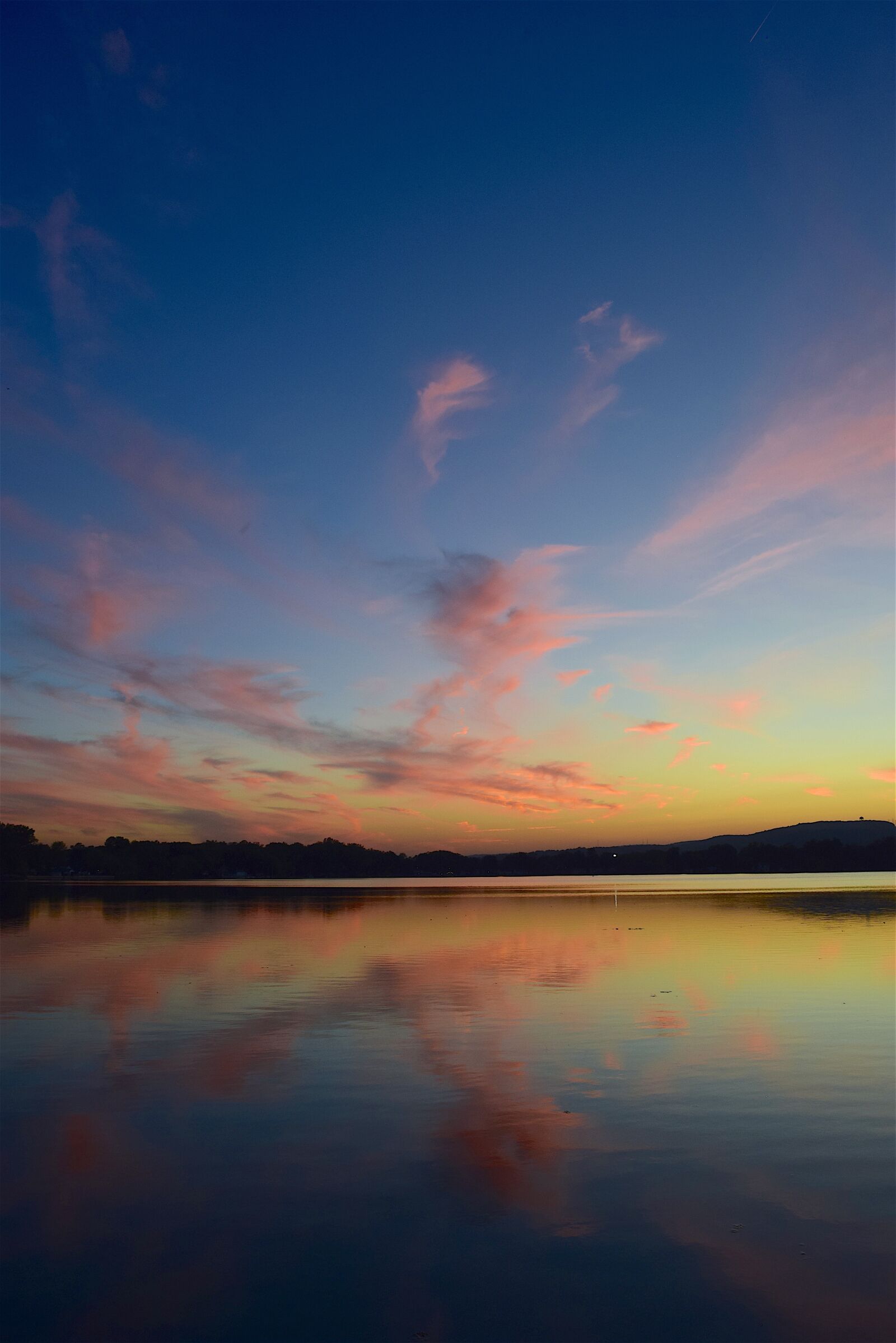 Nikon D3300 sample photo. Sunset, lake, clouds photography