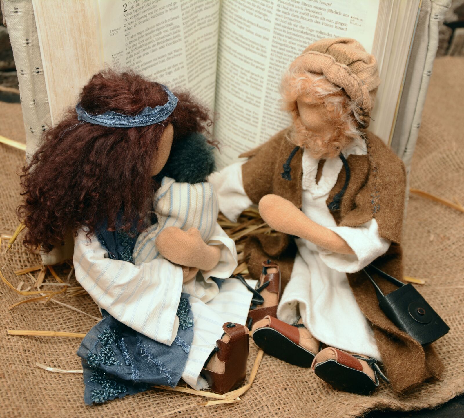 Nikon D5200 sample photo. Figures, dolls, biblical narrative photography