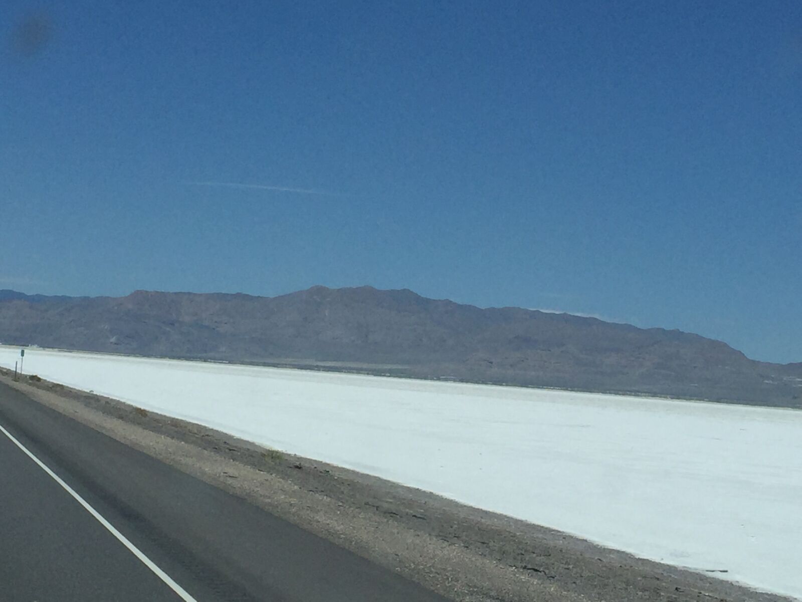 iPhone 6 Plus back camera 4.15mm f/2.2 sample photo. Salt, flats, in, utah photography