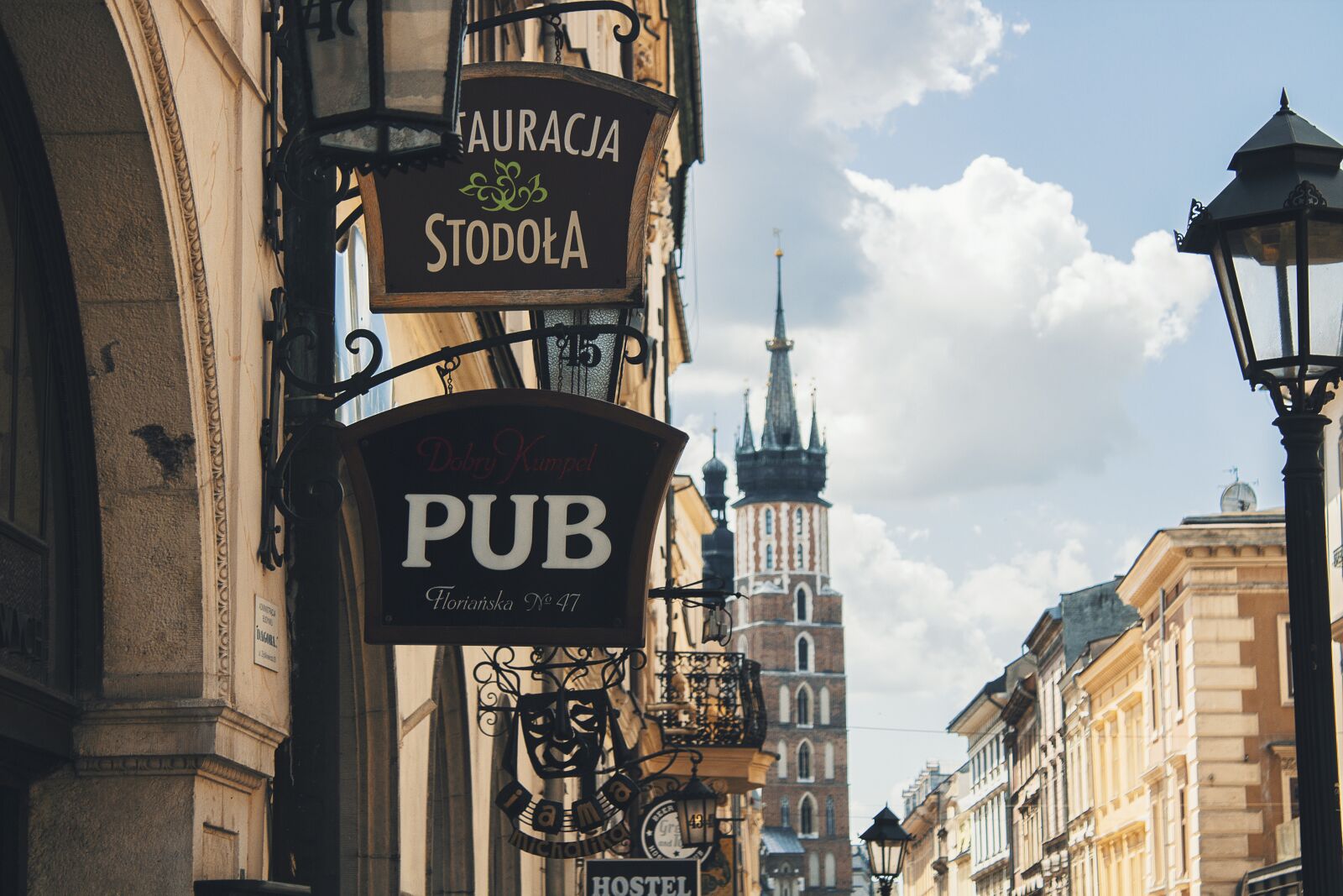 Canon EOS 1200D (EOS Rebel T5 / EOS Kiss X70 / EOS Hi) sample photo. Krakow, street, poland photography