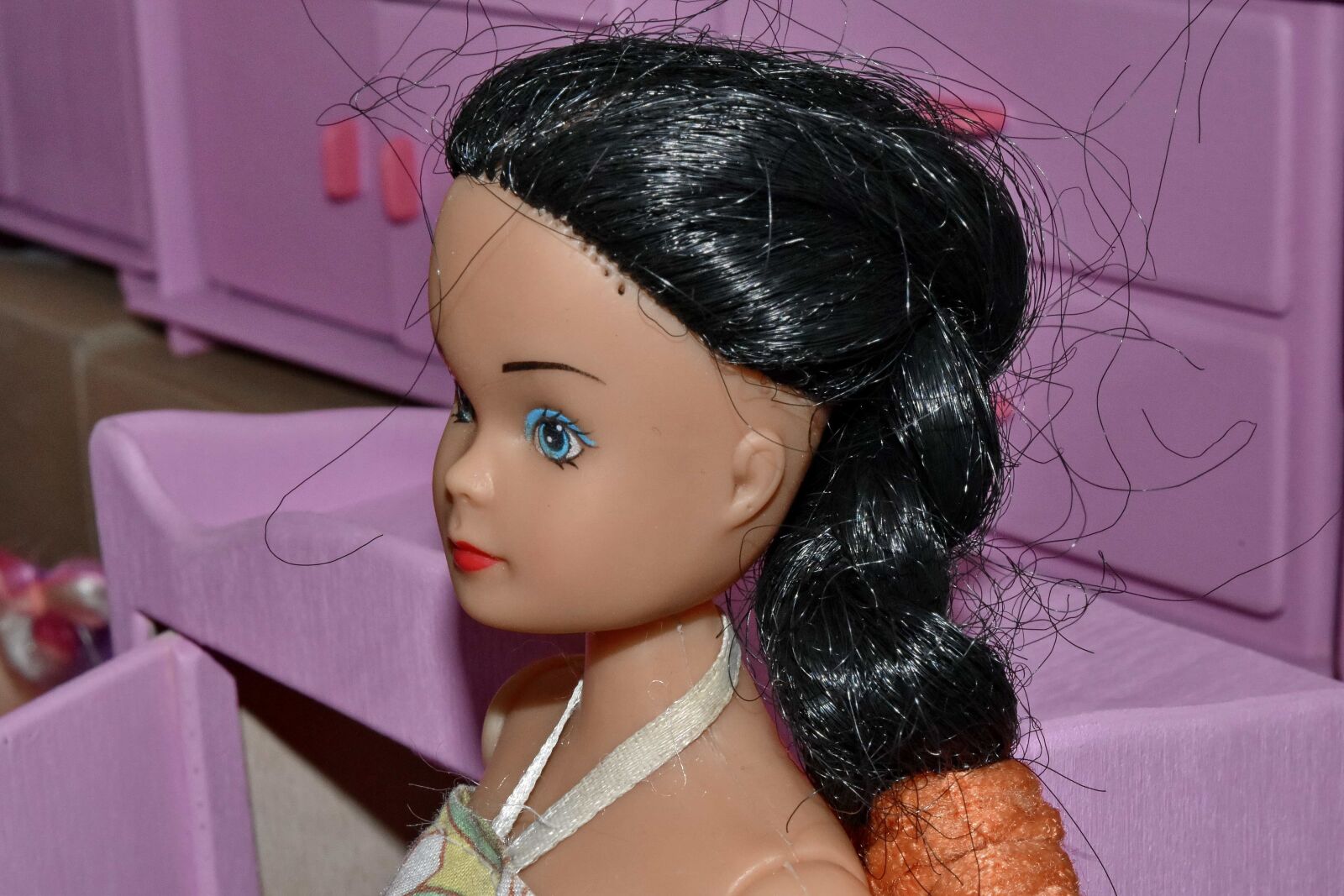 Nikon D5500 sample photo. Pretty girl, toys, model photography